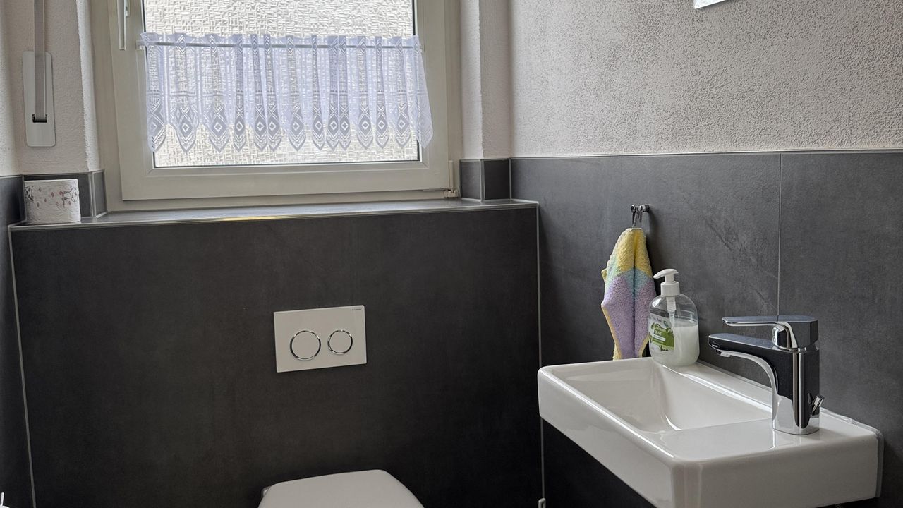 Gäste-WC - FeWo2 Gäste-WC - FeWo2